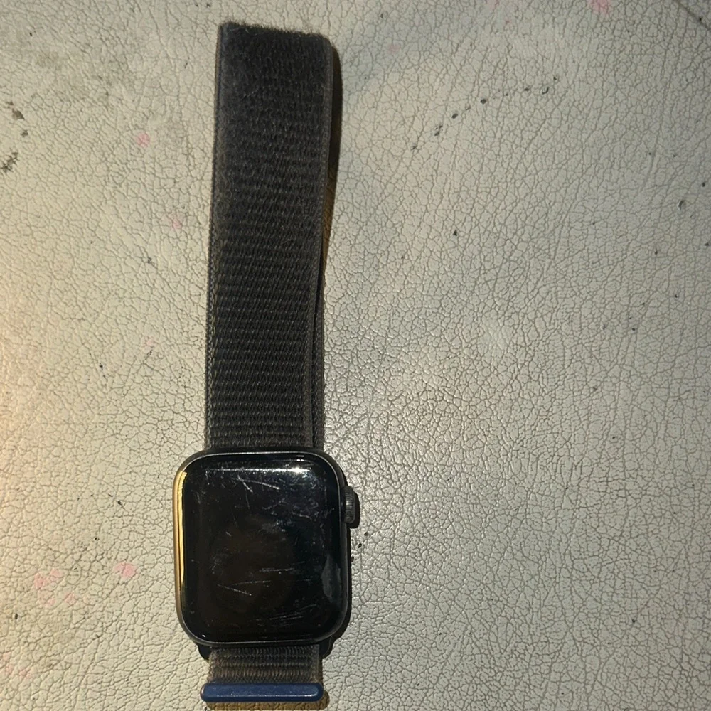 Electronics. Smartwatch with Black Strap Not Powering on.